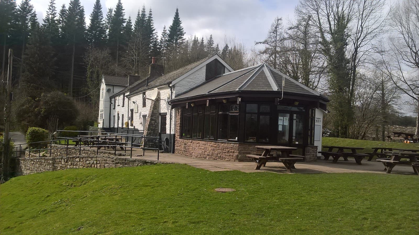 Llanfoist Wharf - Image 1