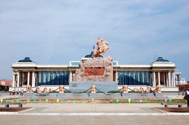 Statue of Sükhbaatar Ulaanbaatar - Image 1