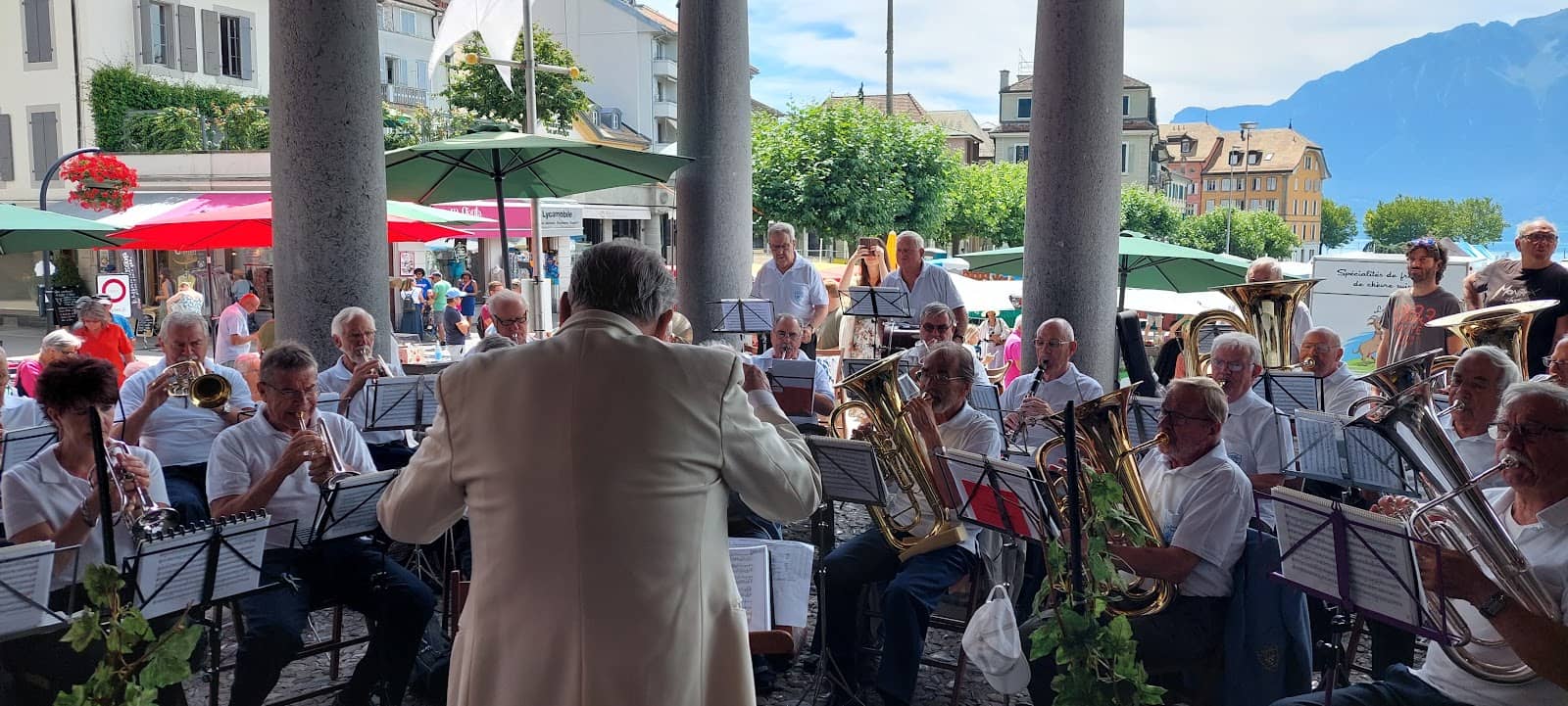 Summer Folk Market