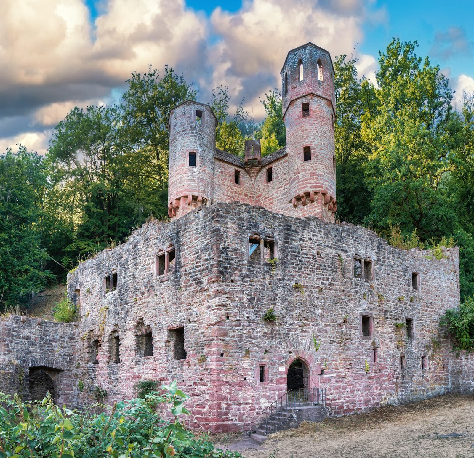 Four Castles of Neckarsteinach - Image 1