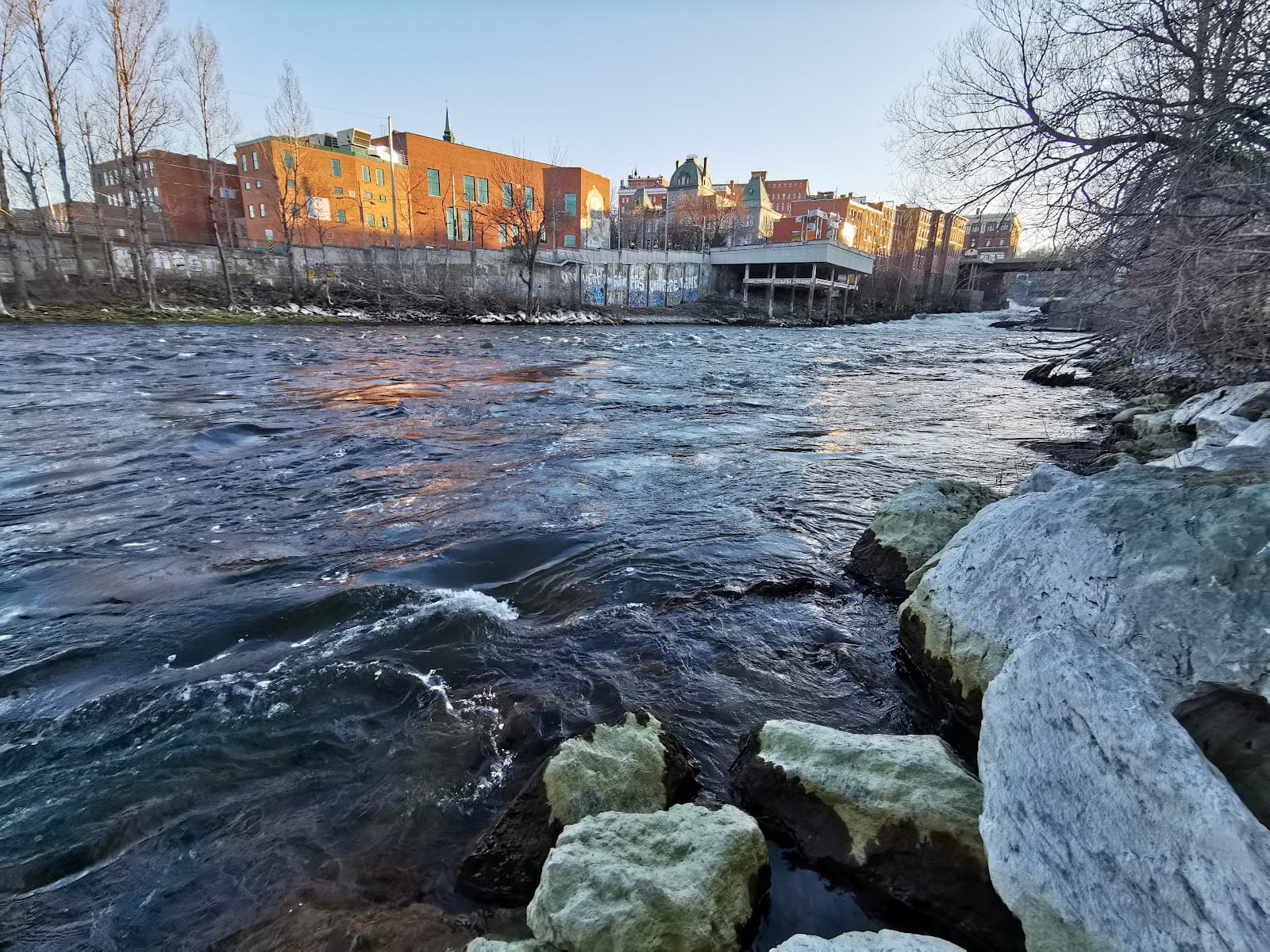 Downtown Sherbrooke (Centre-ville) - Image 1