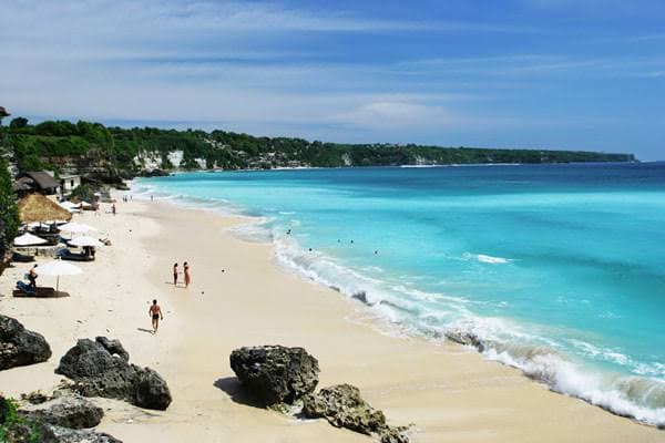 Dreamland Beach - Image 1