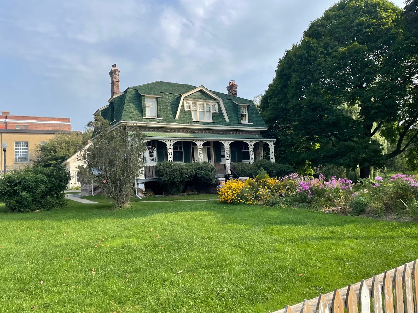 Ashbridge Estate - Image 1