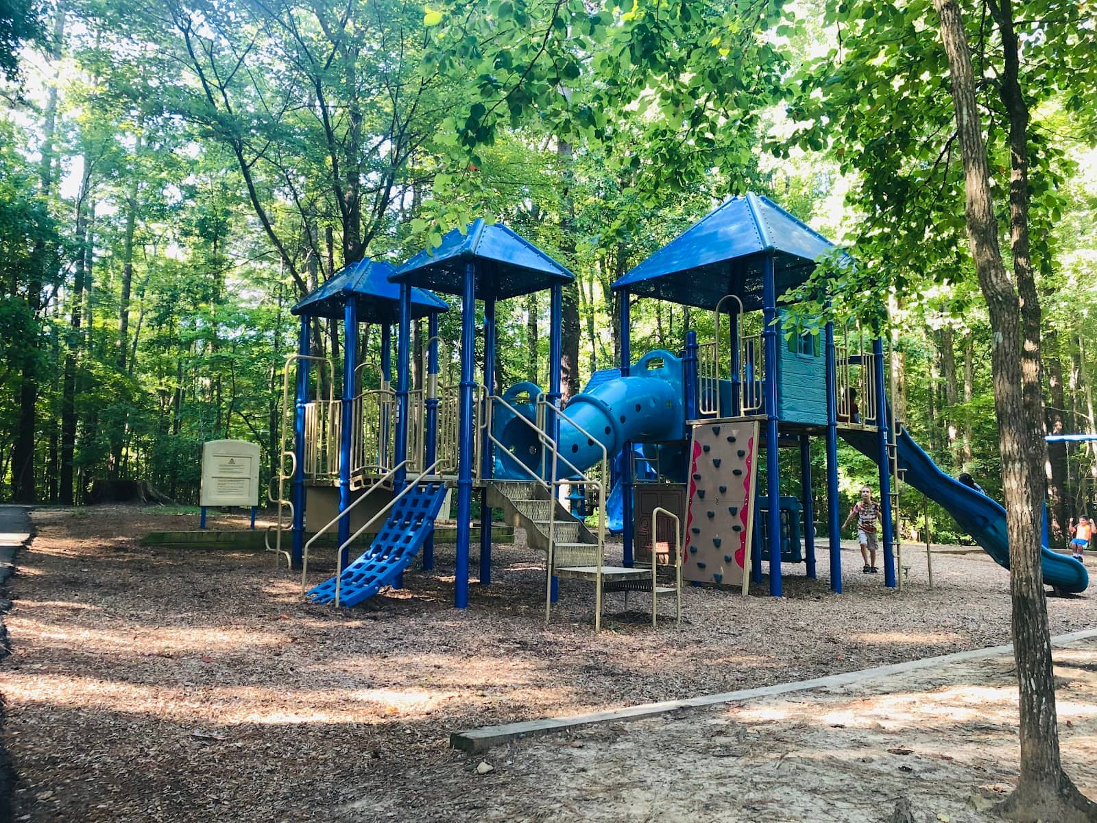 Playground & Picnic Areas