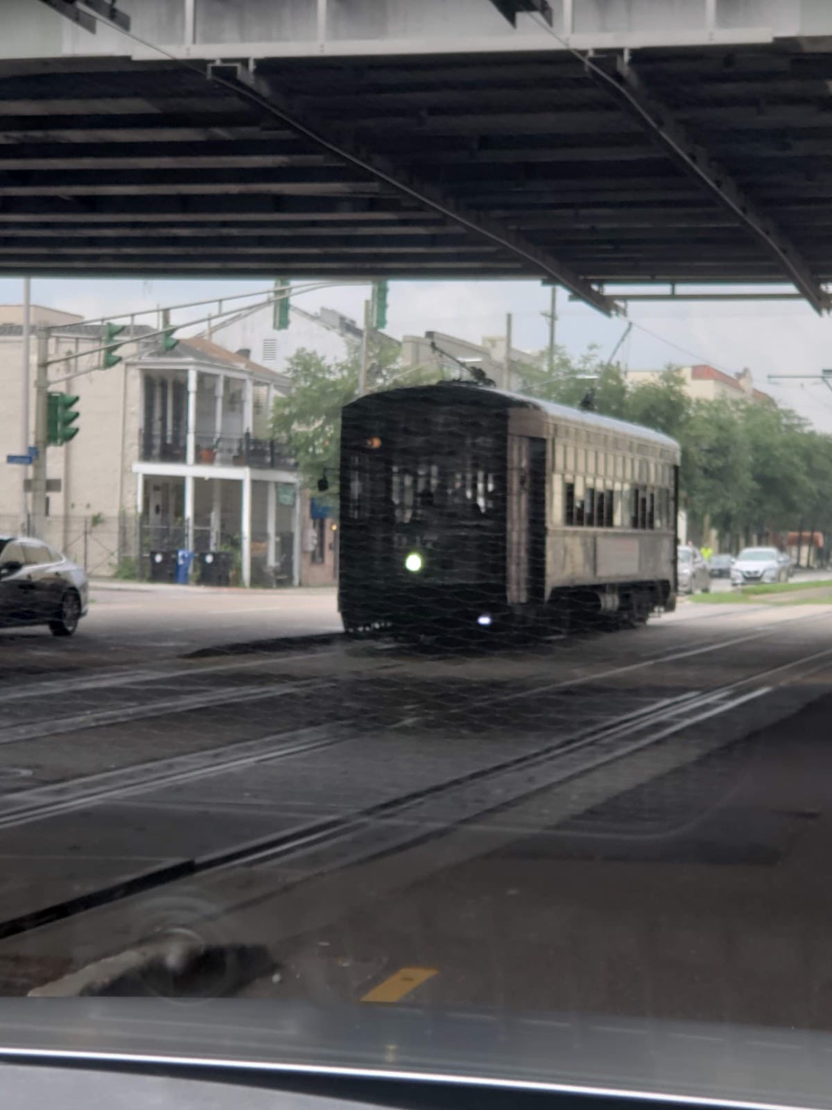 St. Charles Avenue - Image 1