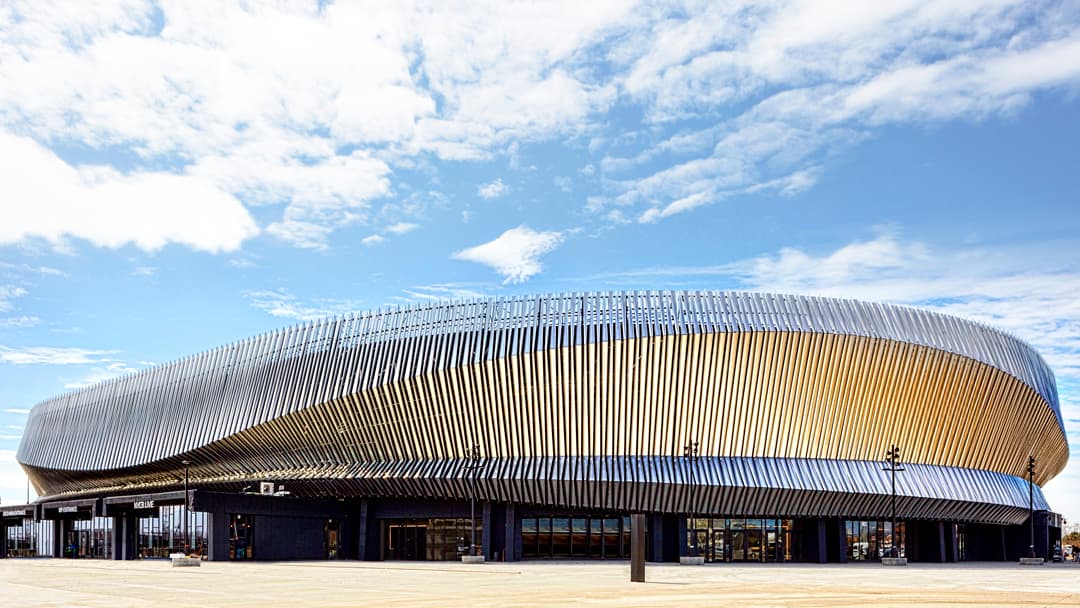 Nassau Veterans Memorial Coliseum - Image 1