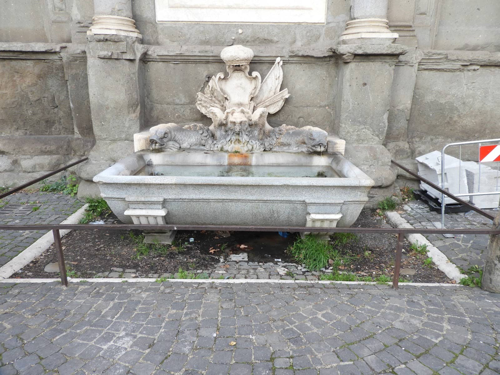 Modern Setting, Ancient Marvel