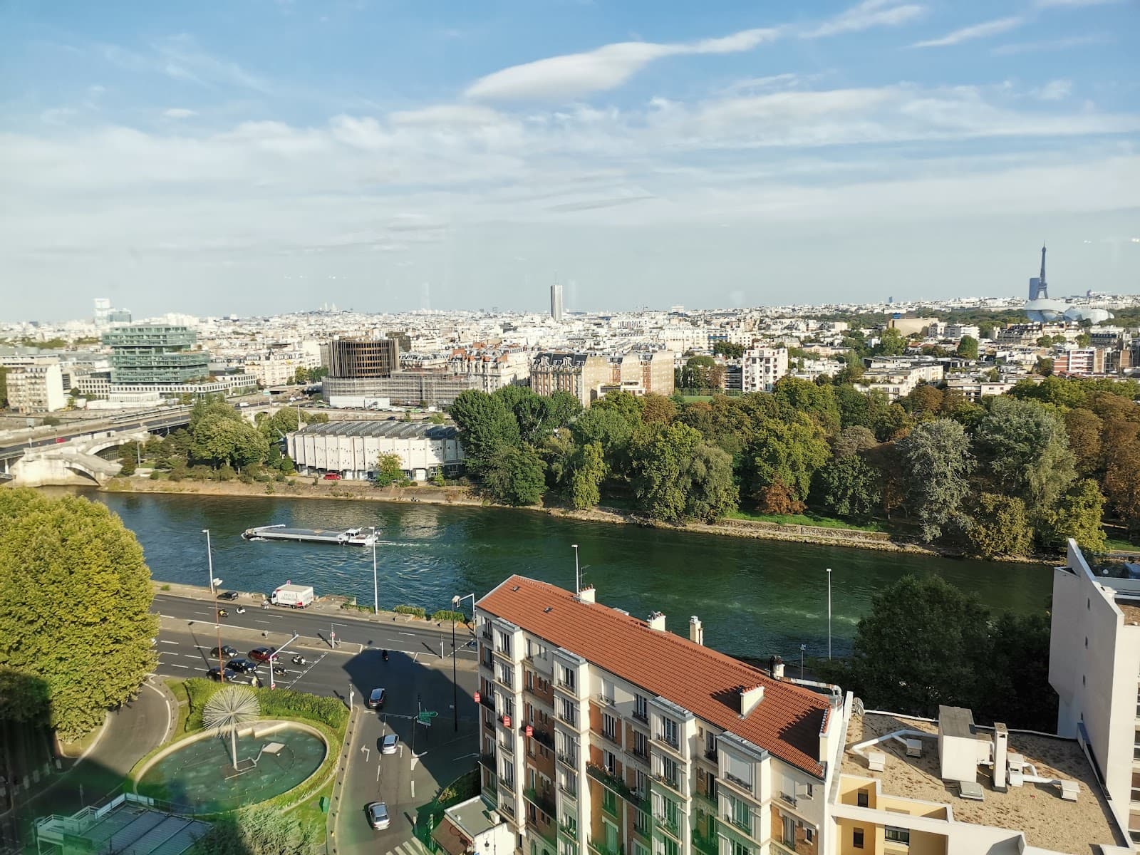 Mama Shelter La Défense - Image 1