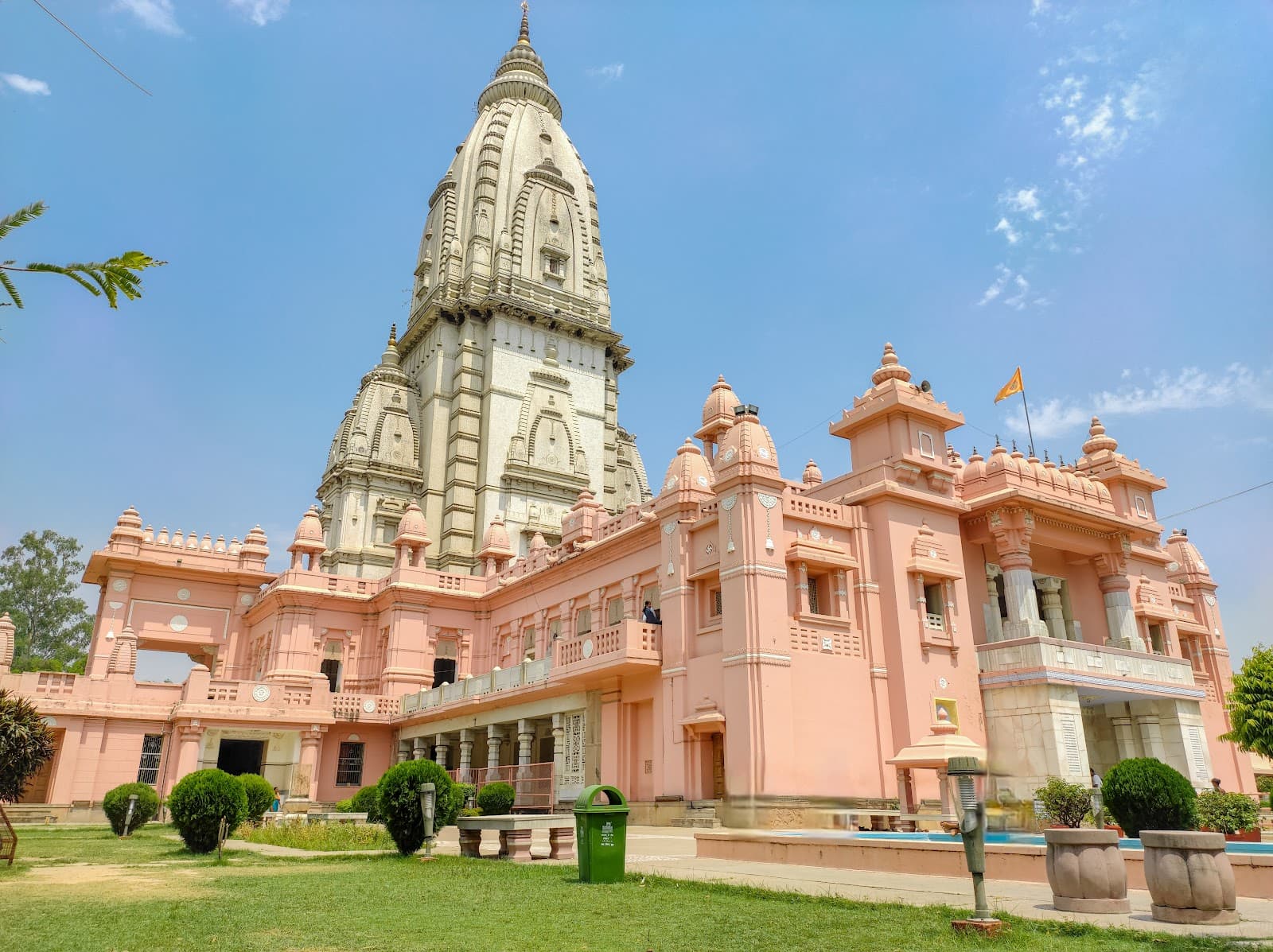 New Vishwanath Temple BHU Varanasi - Image 1