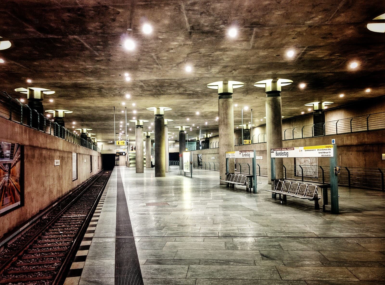 U-Bahn Line U55 - Image 1