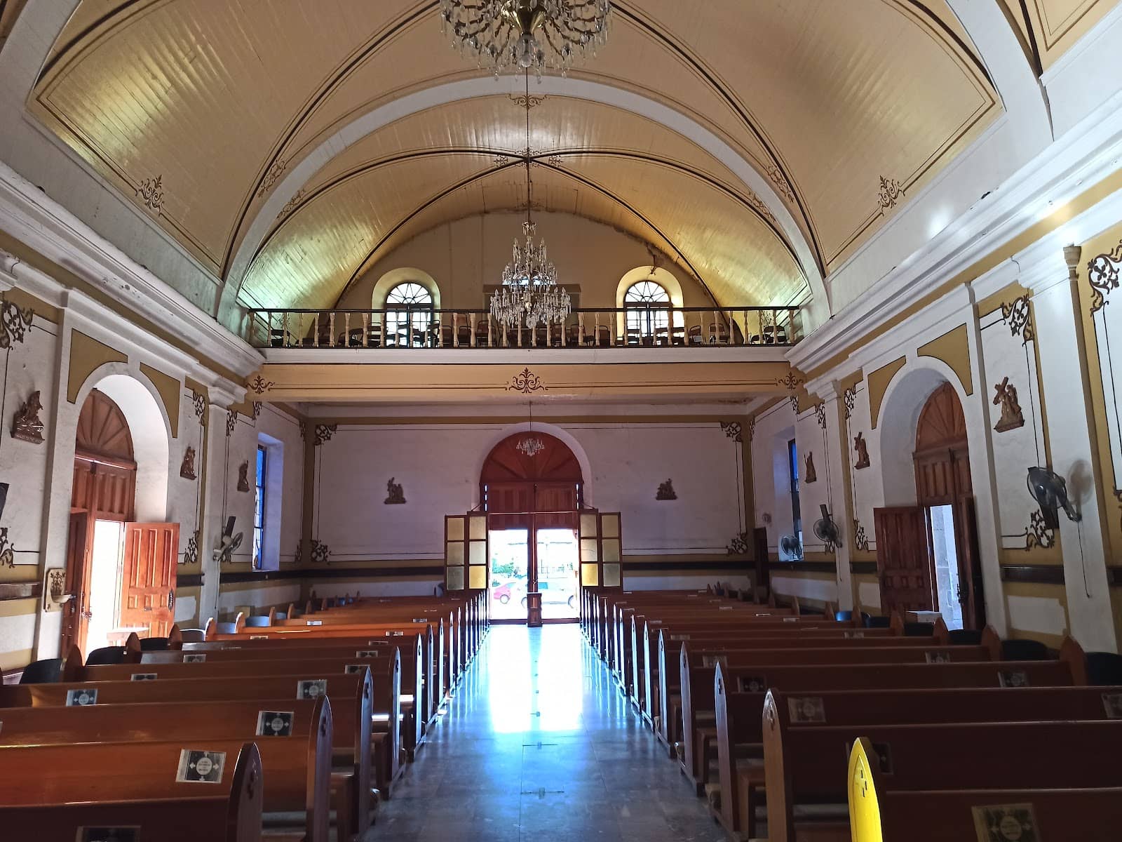 Plaza Murillo Setting