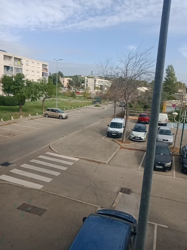 Jonquières district - Image 1