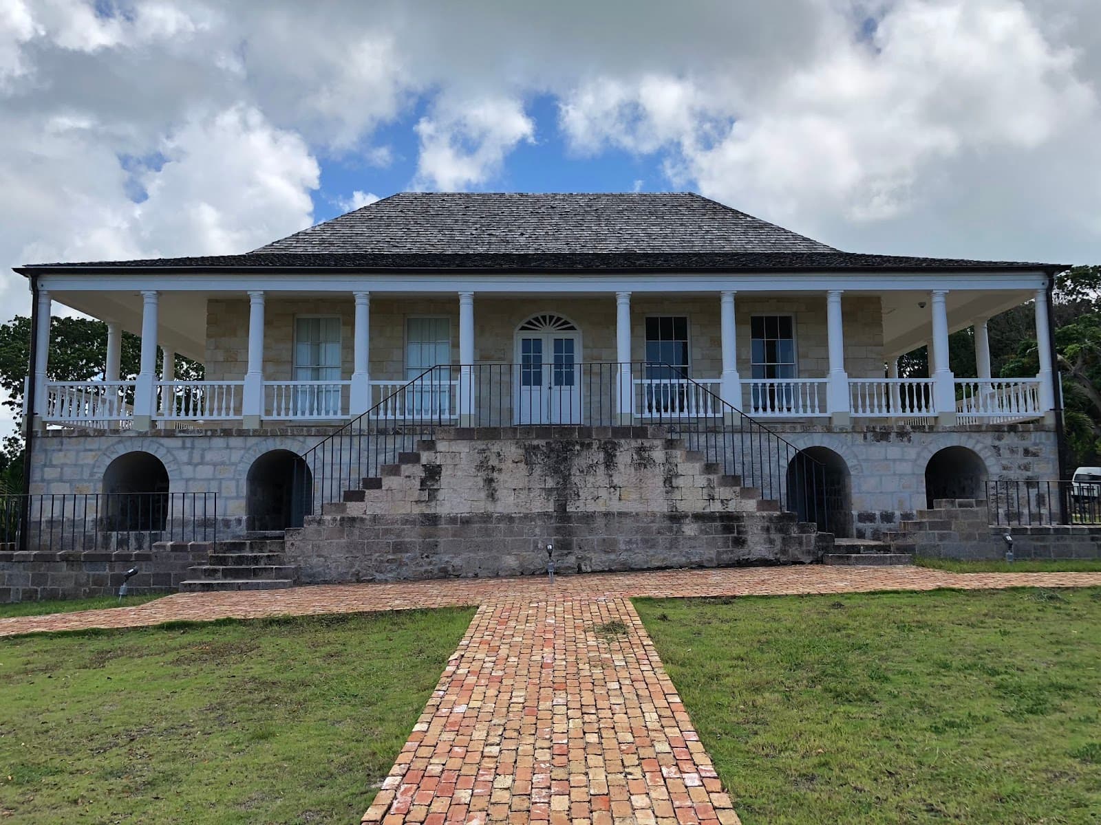 Clarence House - Image 1