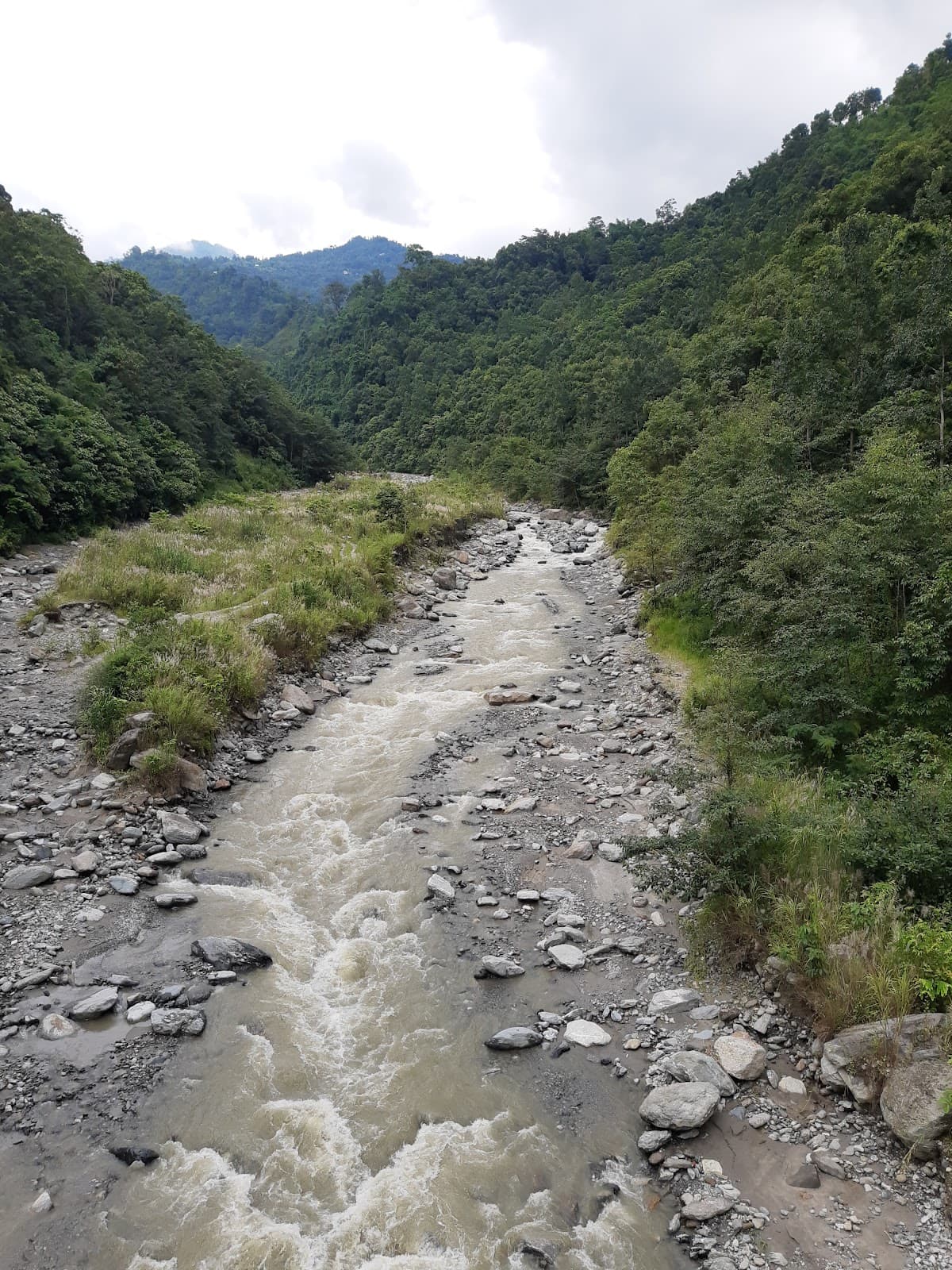 Relli River Picnic Spot - Image 1