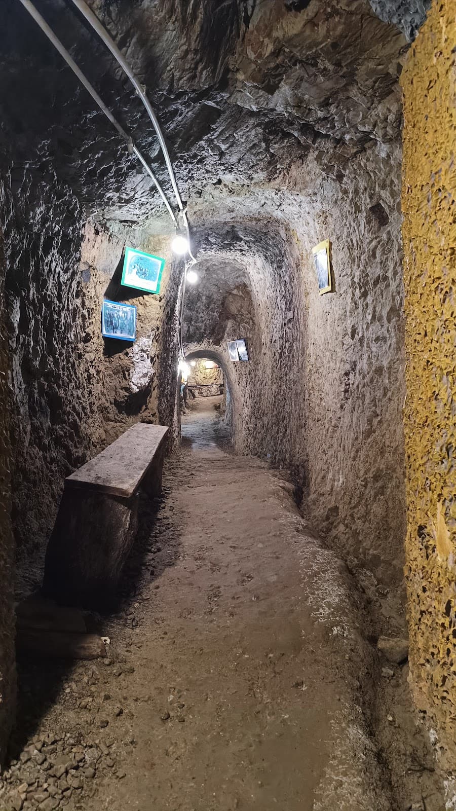 Khao Nam Khang Tunnel - Image 1