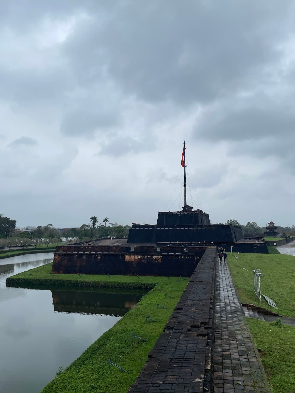 Flag Tower Ky Dai - Image 1