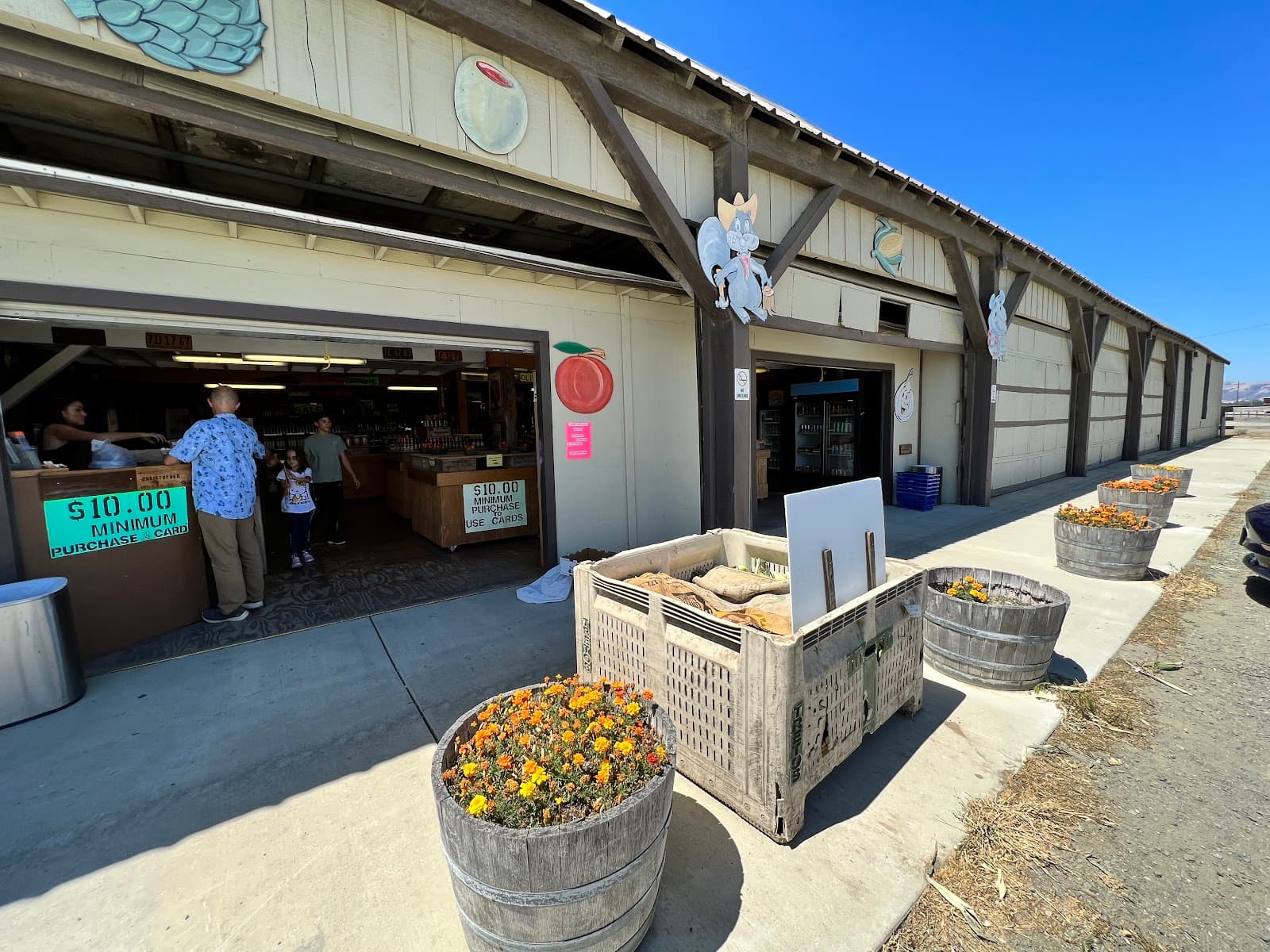 Gilroy Farmers’ Market - Image 1
