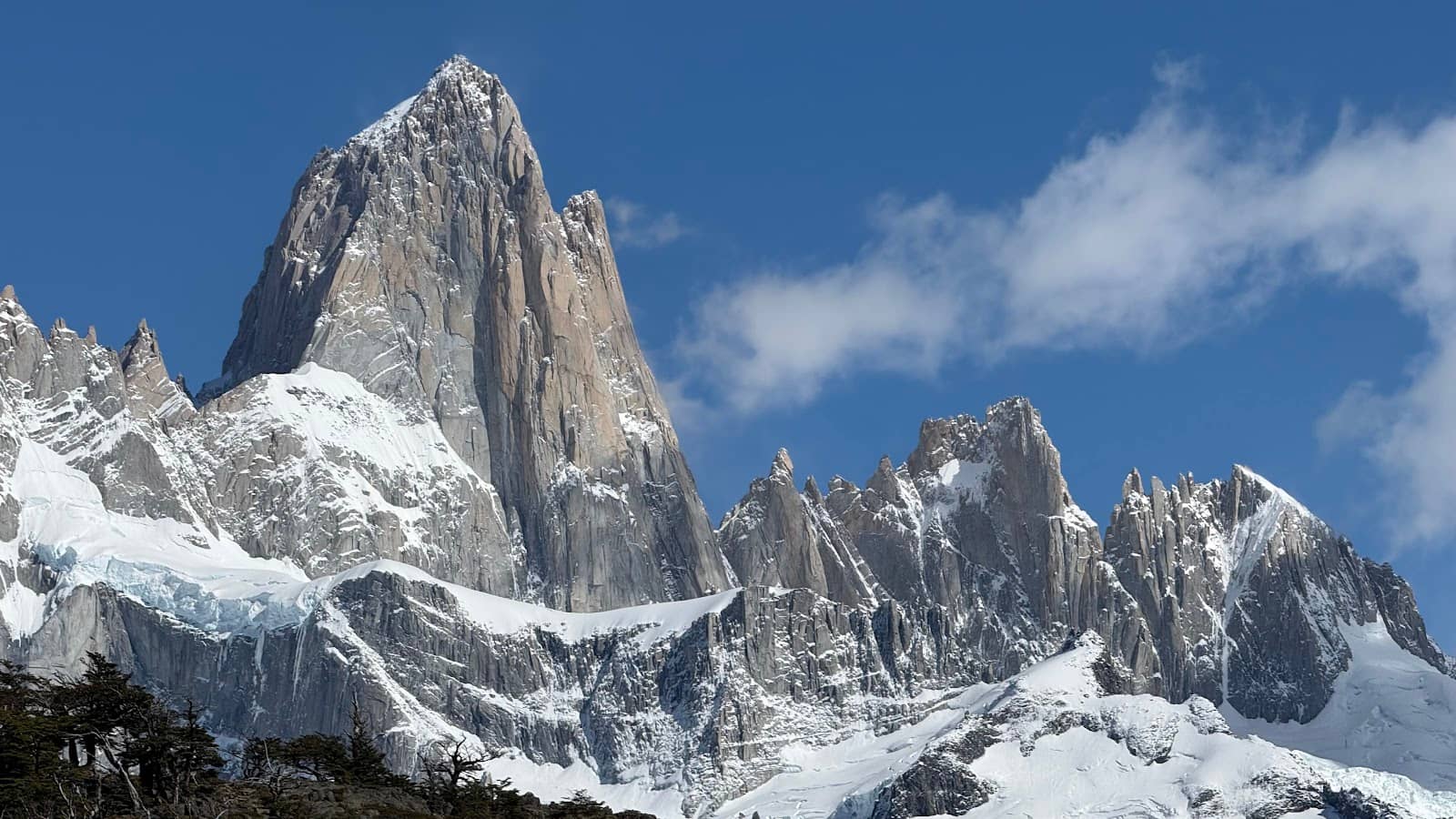 Gateway to Laguna de los Tres