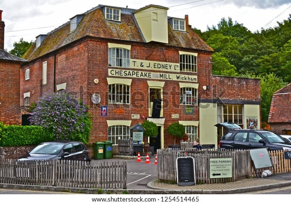 Wickham Square - Image 1