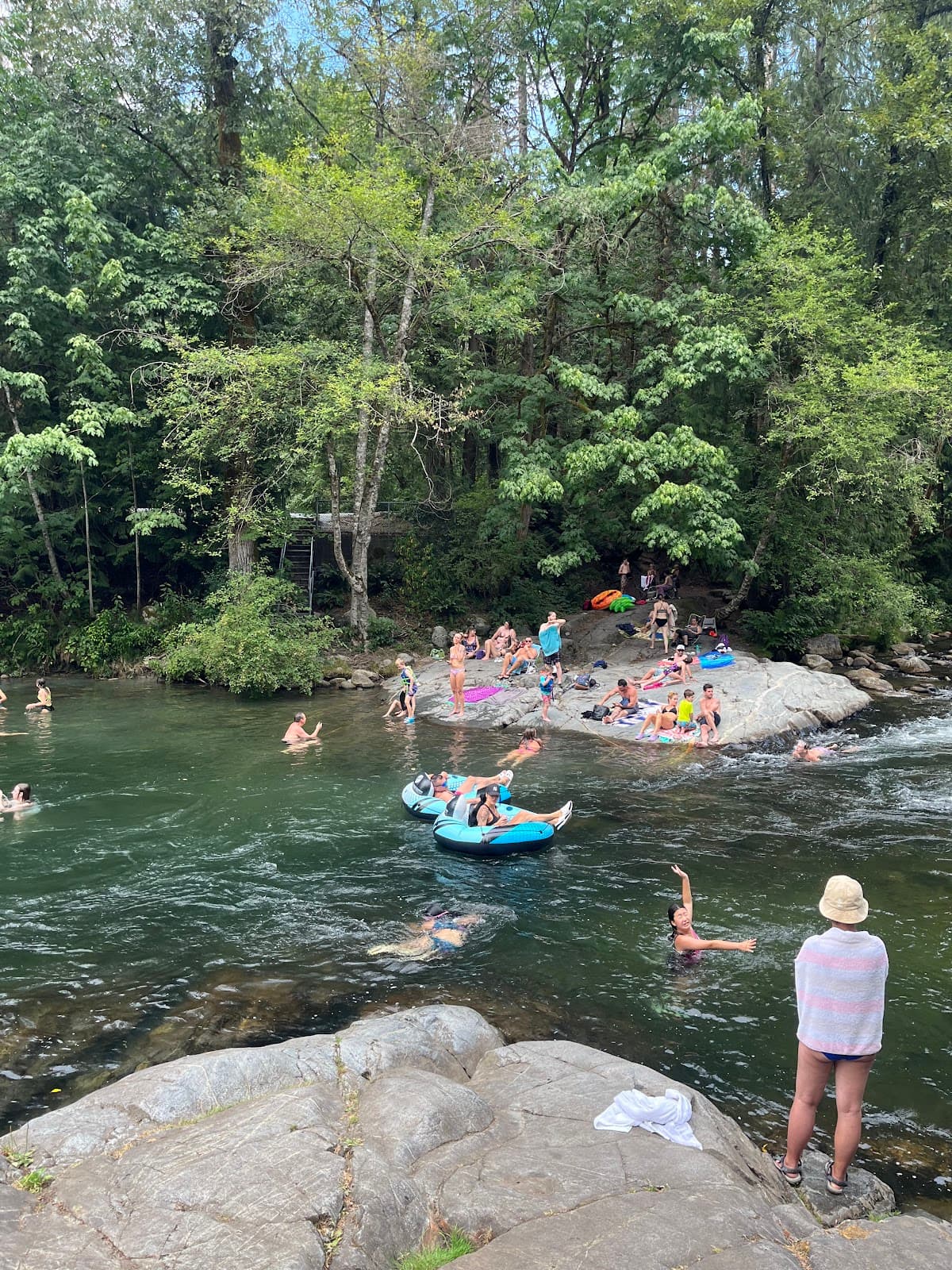 Davidson's Pool - Image 1