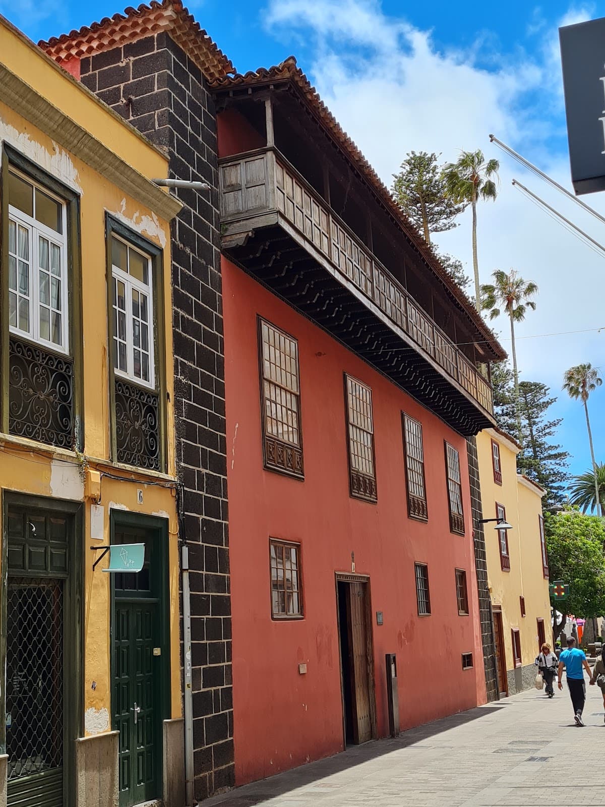 Casa Osuna - Image 1