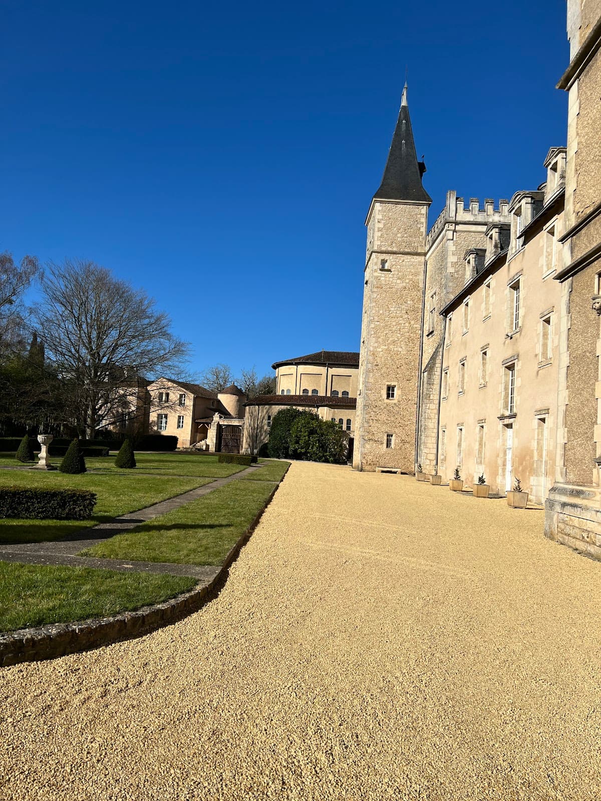 Abbaye Saint-Martin de Ligugé - Image 1