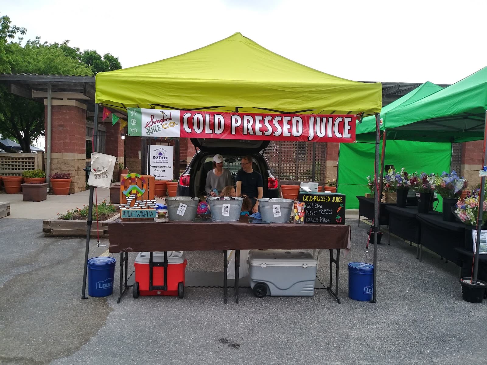 Kansas Grown Farmers Market - Image 1