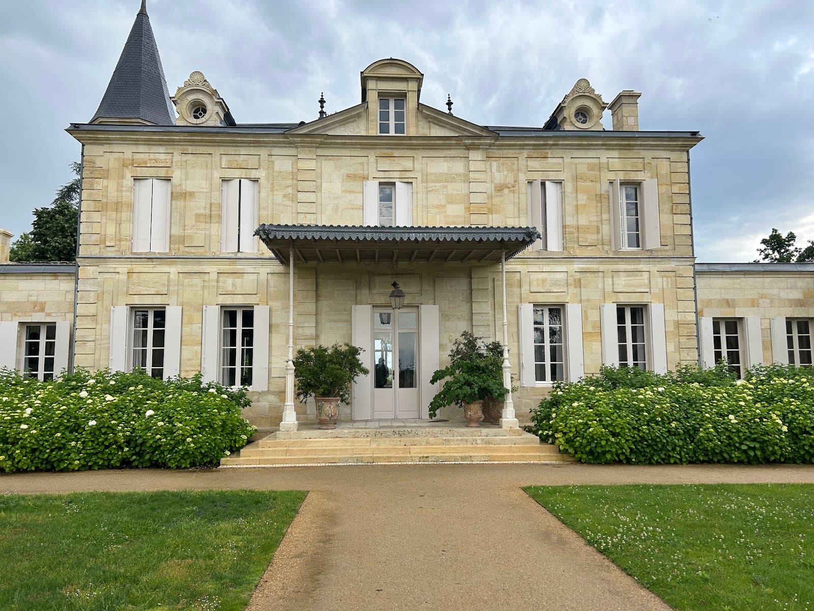 Château Cheval Blanc - Image 1