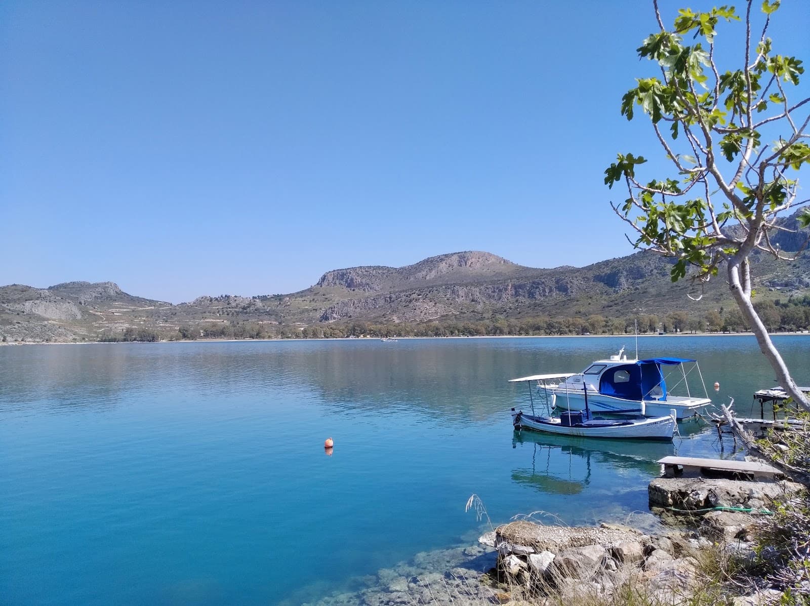 Karathona Beach - Image 1