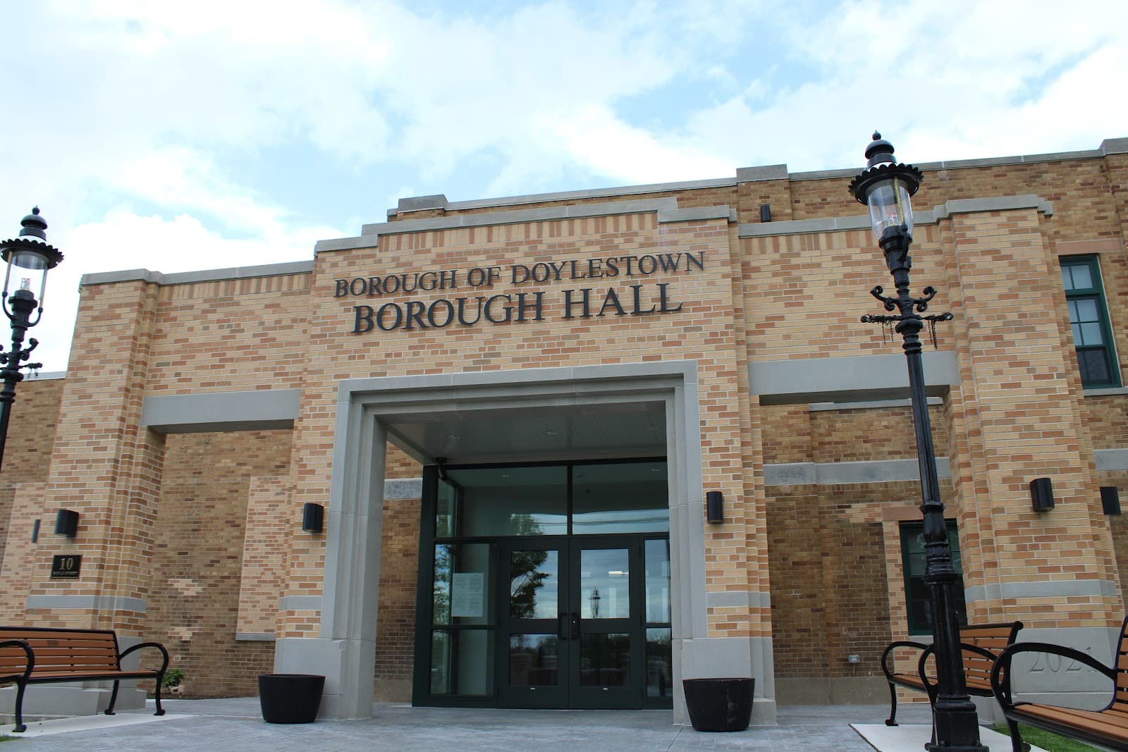 Doylestown Borough Historic District - Image 1