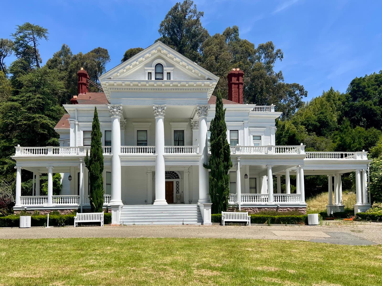 Dunsmuir Hellman Historic Estate - Image 1