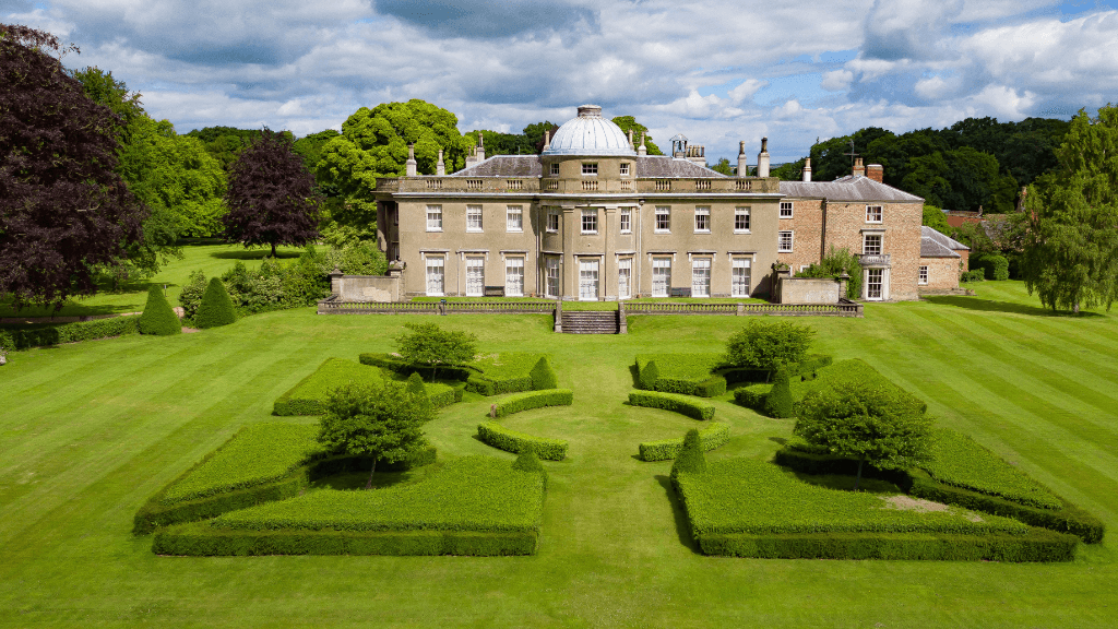 Scampston Hall and Walled Garden - Image 1