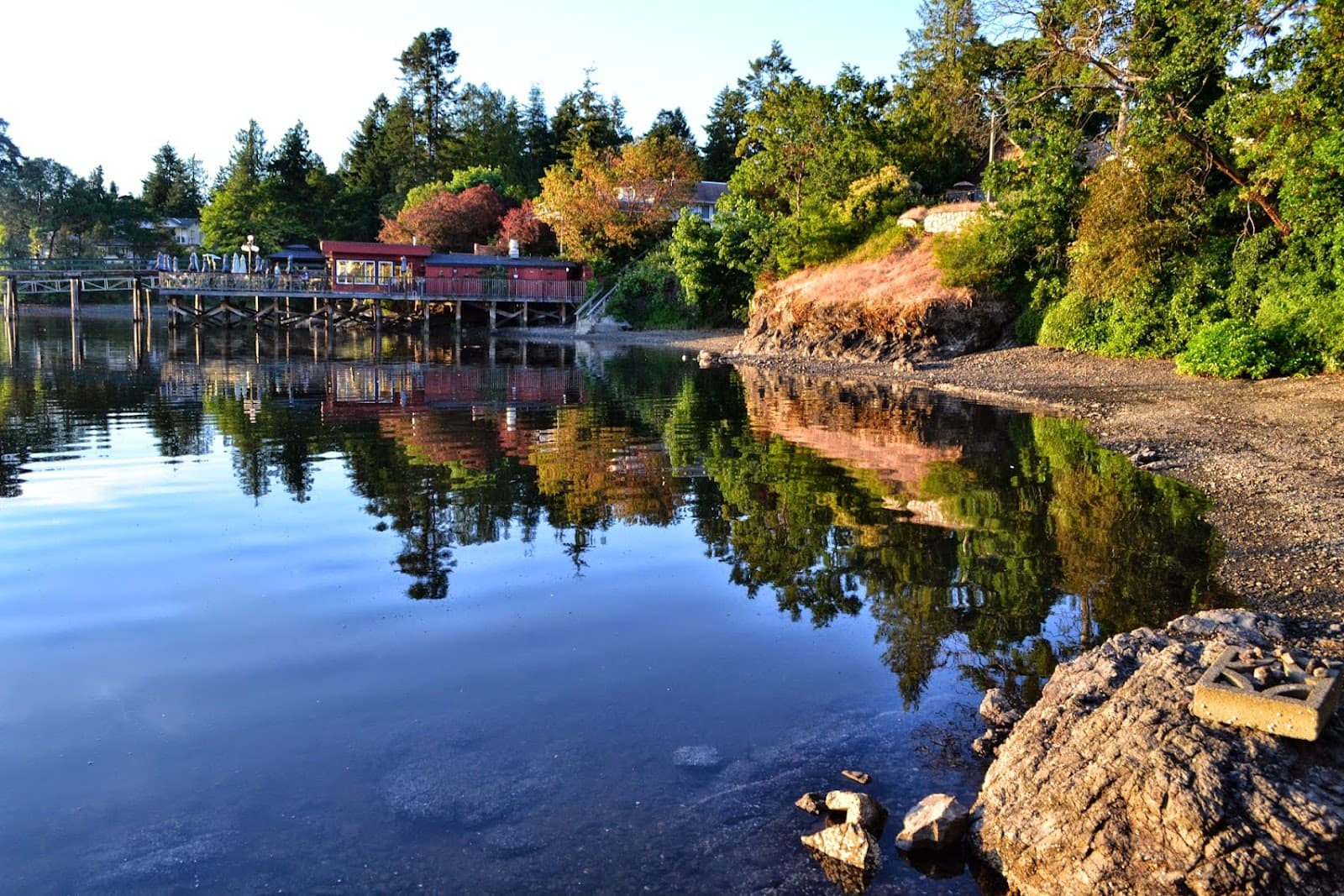 Brentwood Bay - Image 1