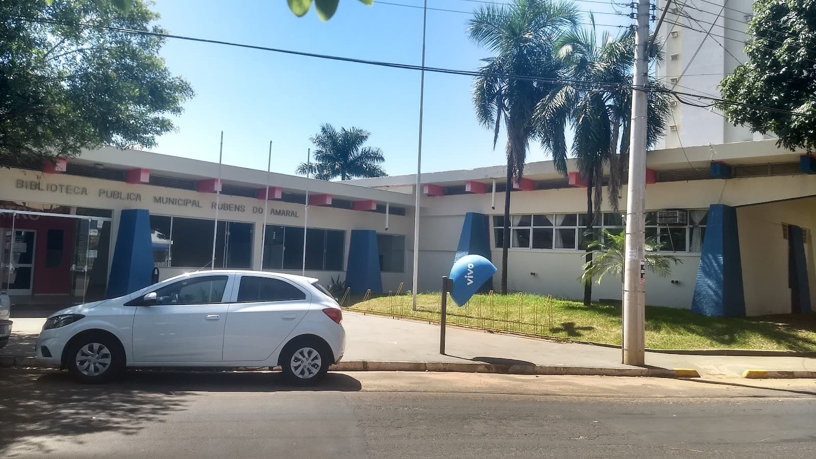 Biblioteca Municipal Rubens do Amaral - Image 1
