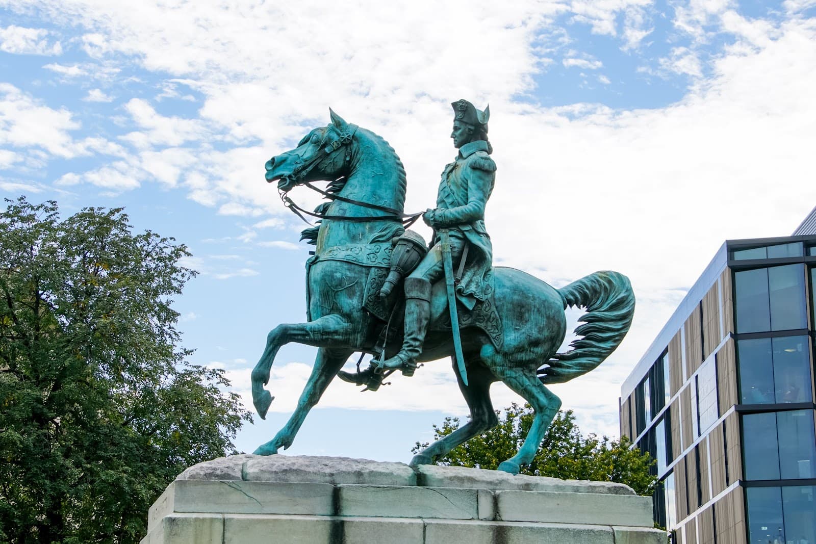 Washington Circle - Image 1