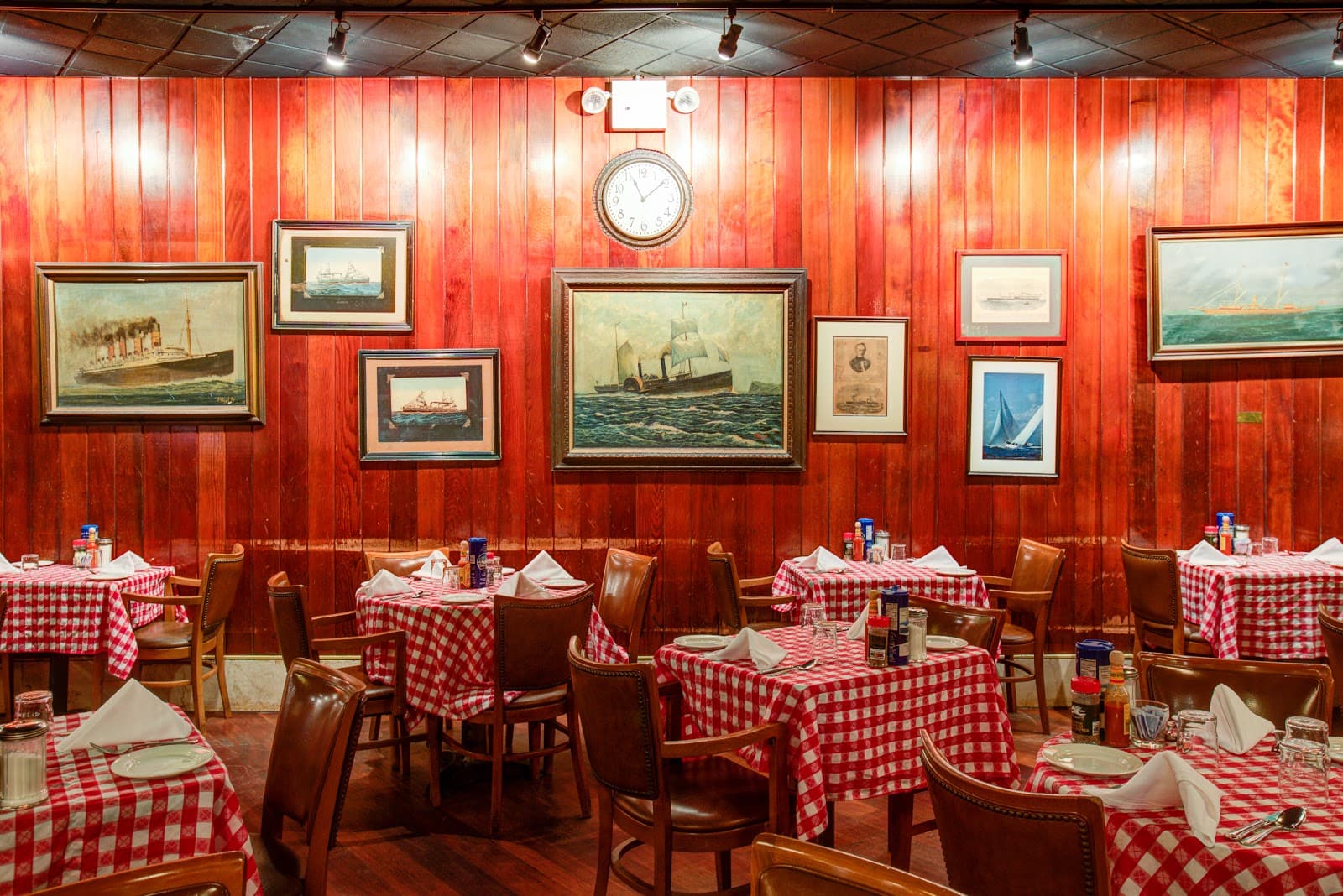 Grand Central Oyster Bar & Restaurant - Image 1