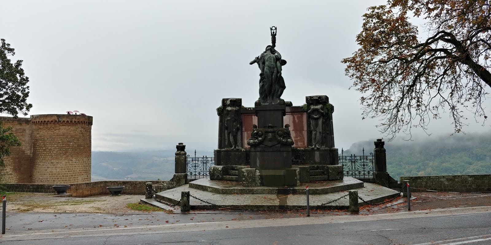 Piazzale Cahen Belvedere - Image 1