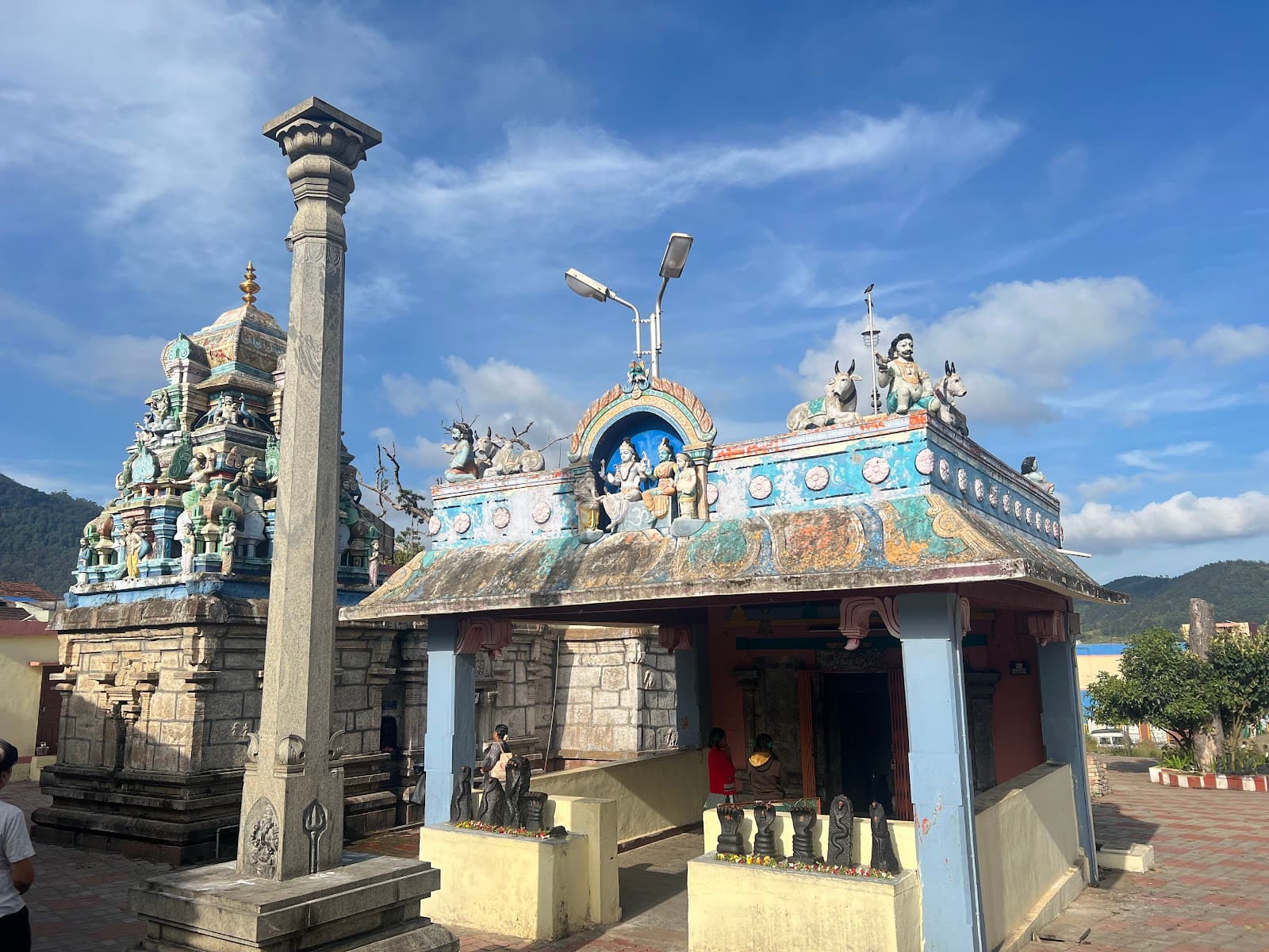 Kuzhanthai Velappar Temple Poombarai - Image 1