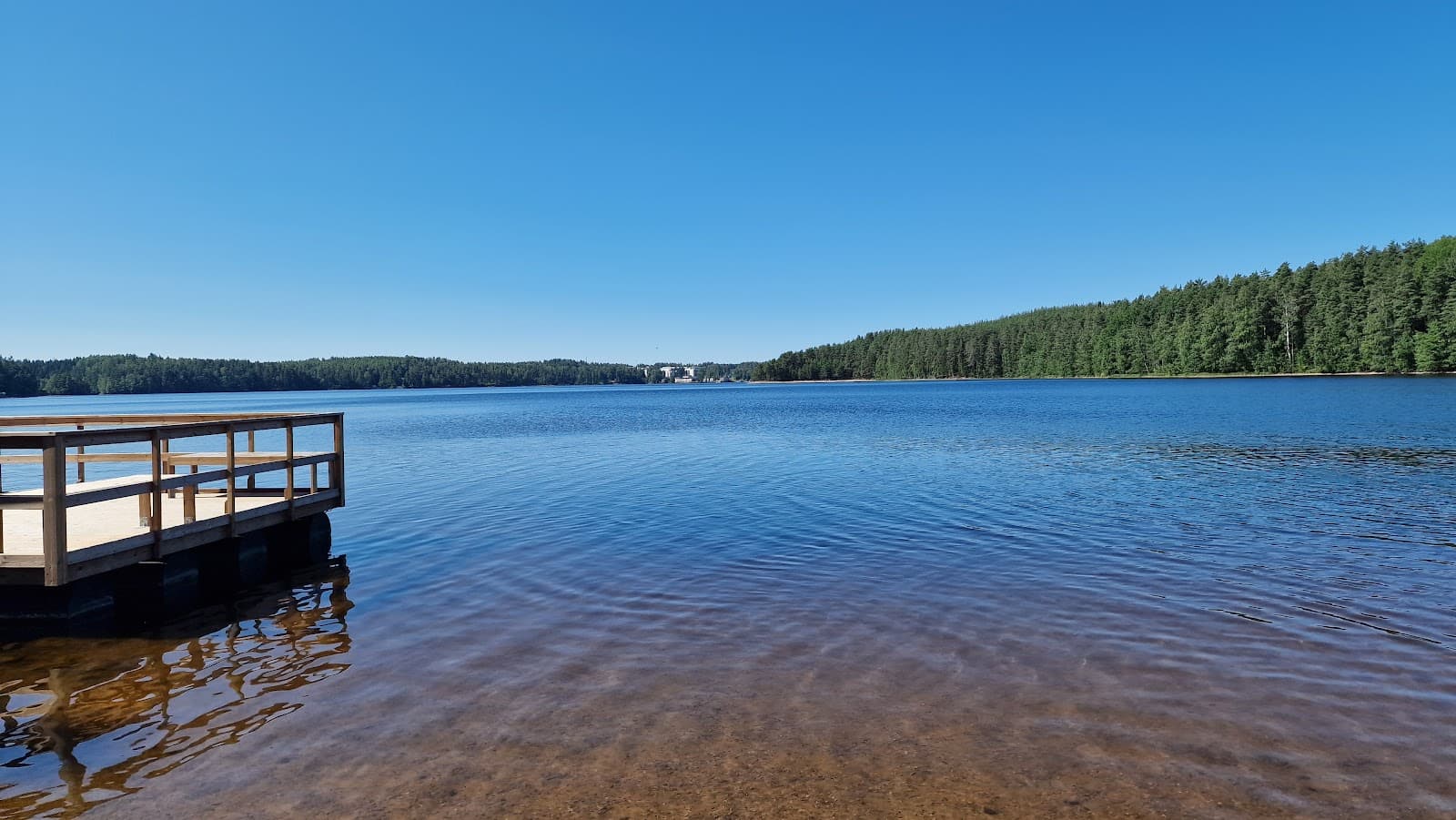 Ukonlinna Beach - Image 1