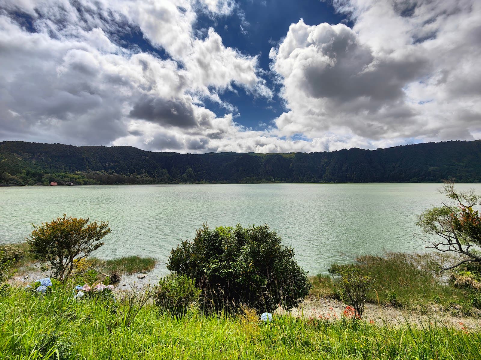 Lagoa das Furnas Loop Trail - Image 1