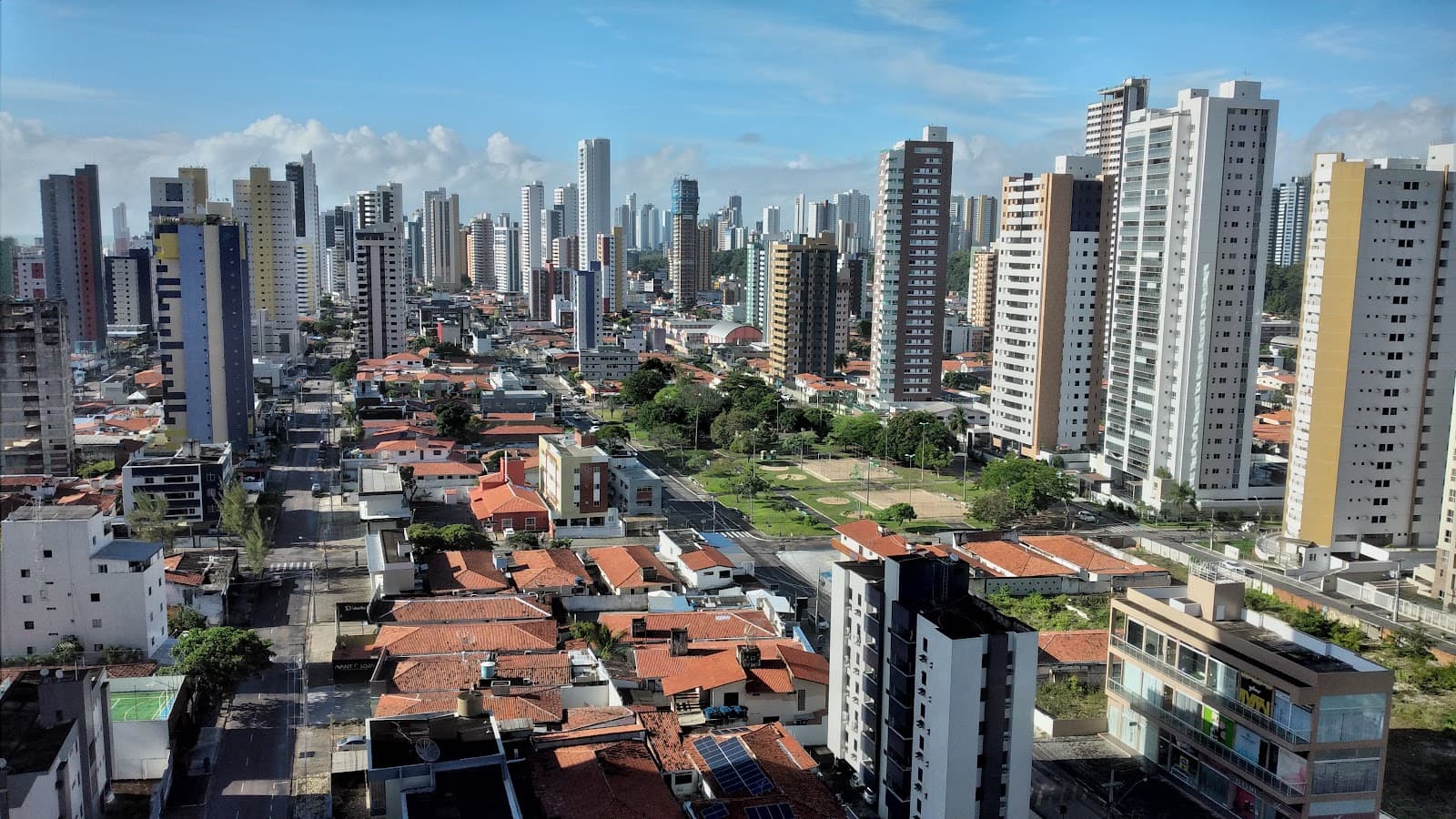 Manaíra Neighborhood - Image 1