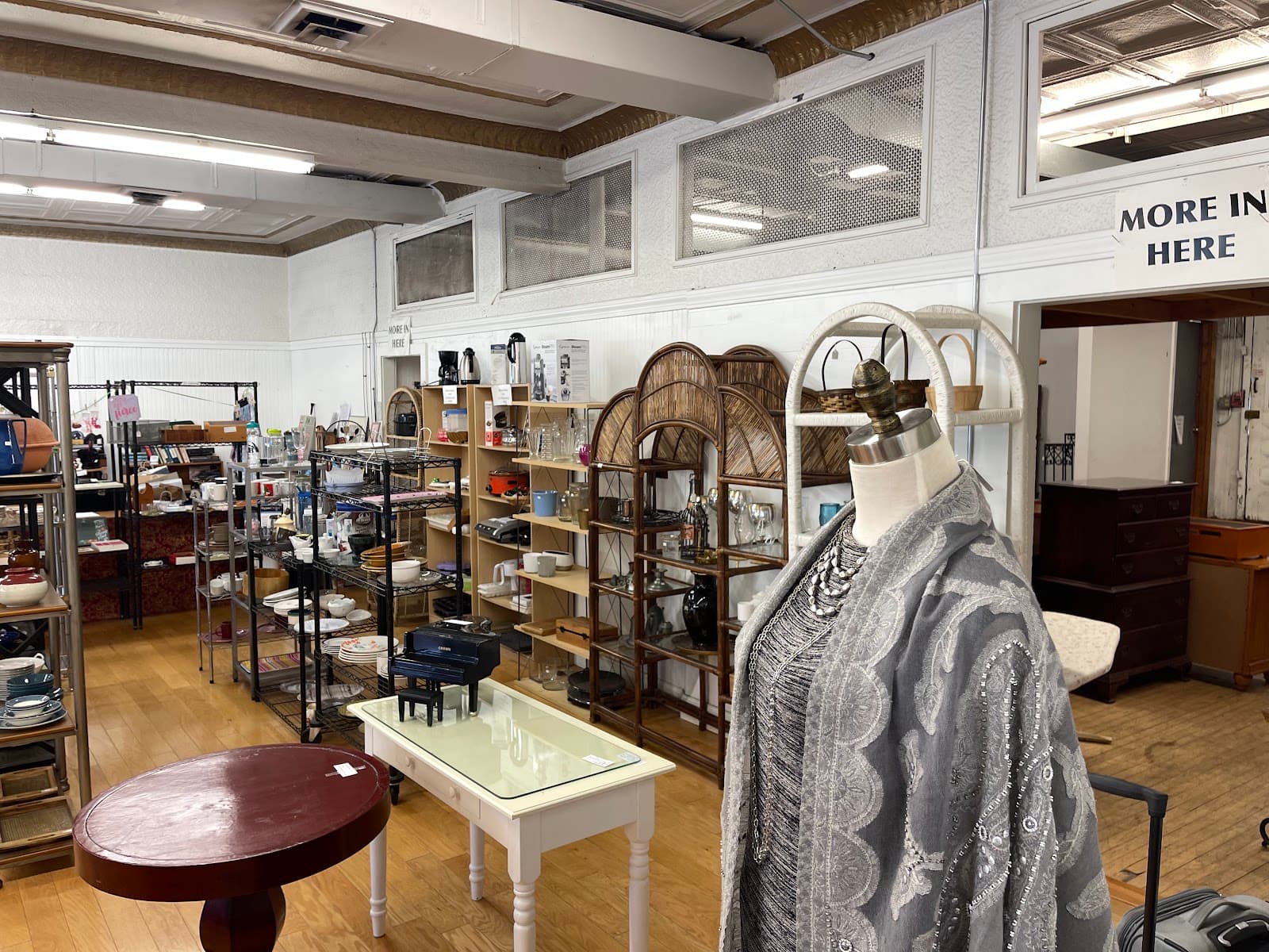 St. Paul's Thrift Shop Newport Rhode Island - Image 1