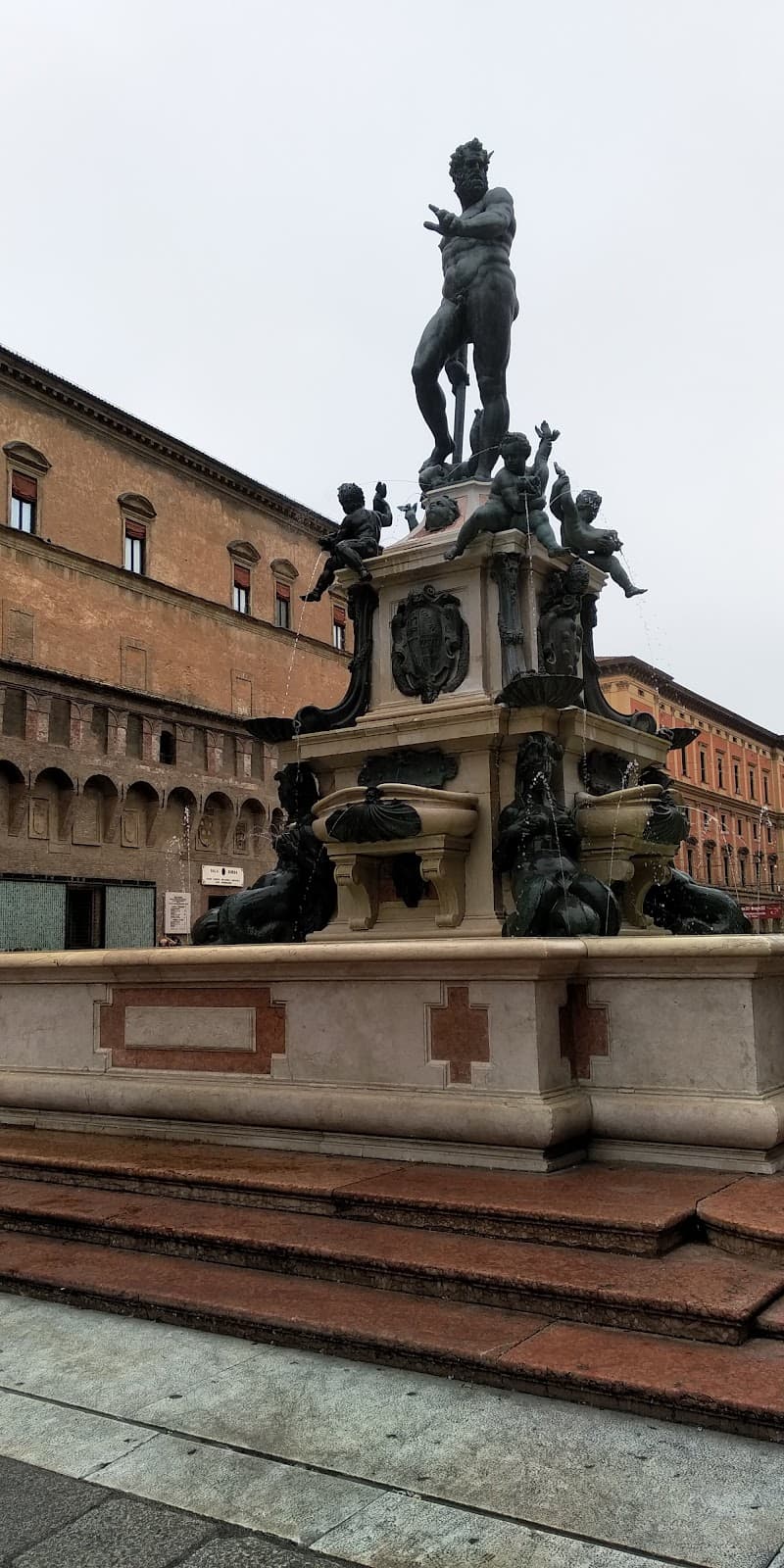 Piazza del Nettuno - Image 1