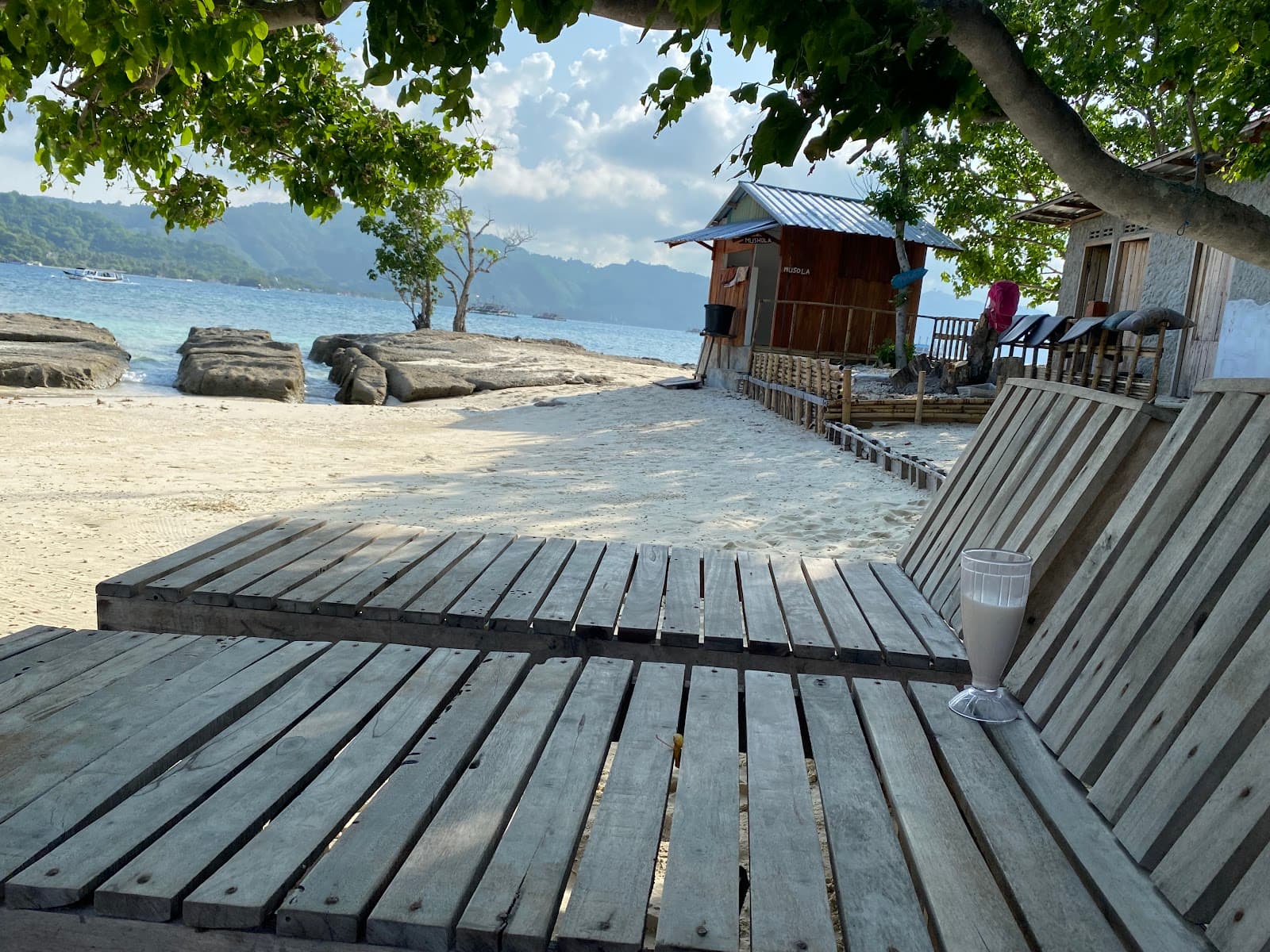 Gili Kedis - Image 1