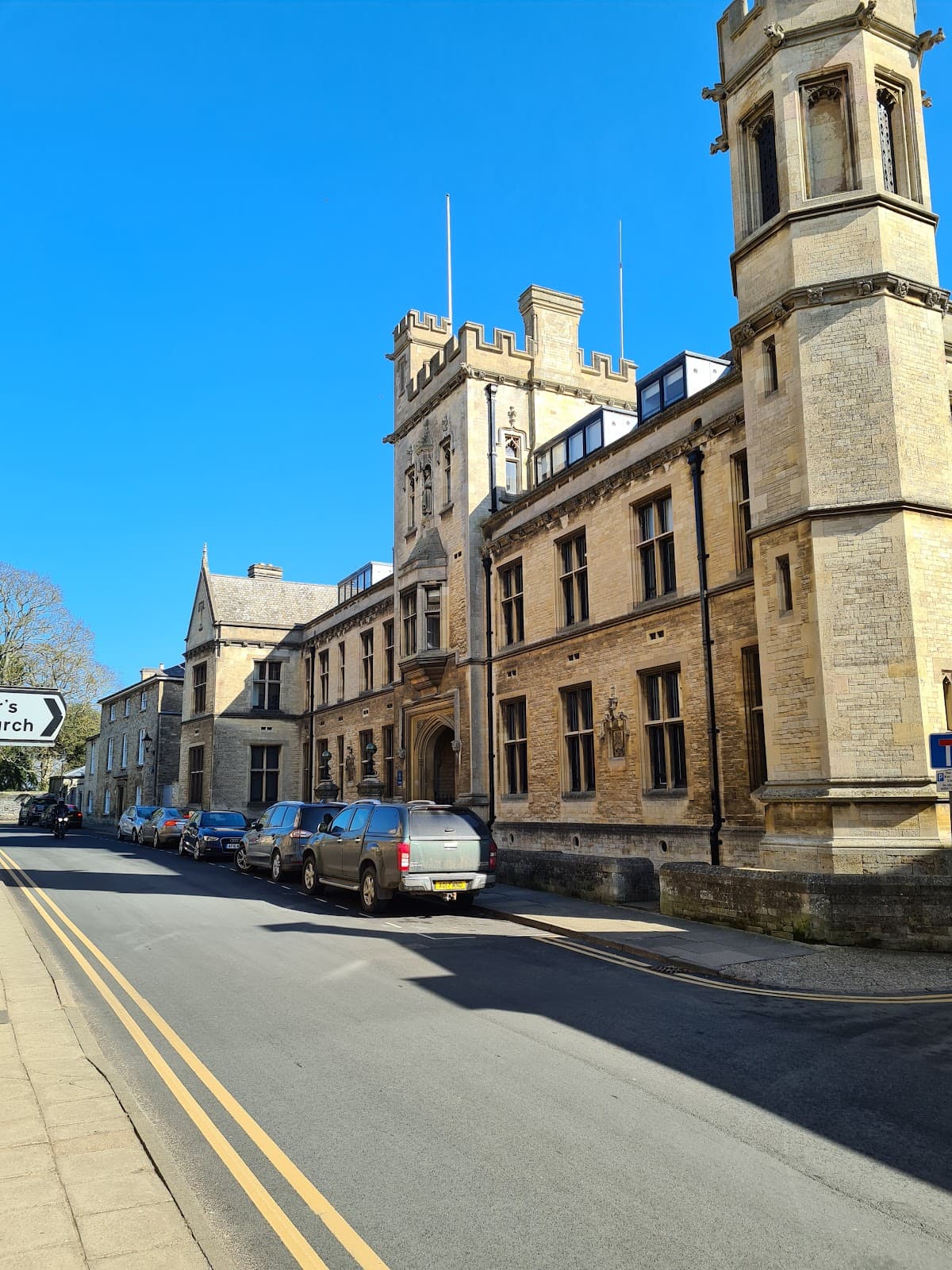 Oundle - Image 1
