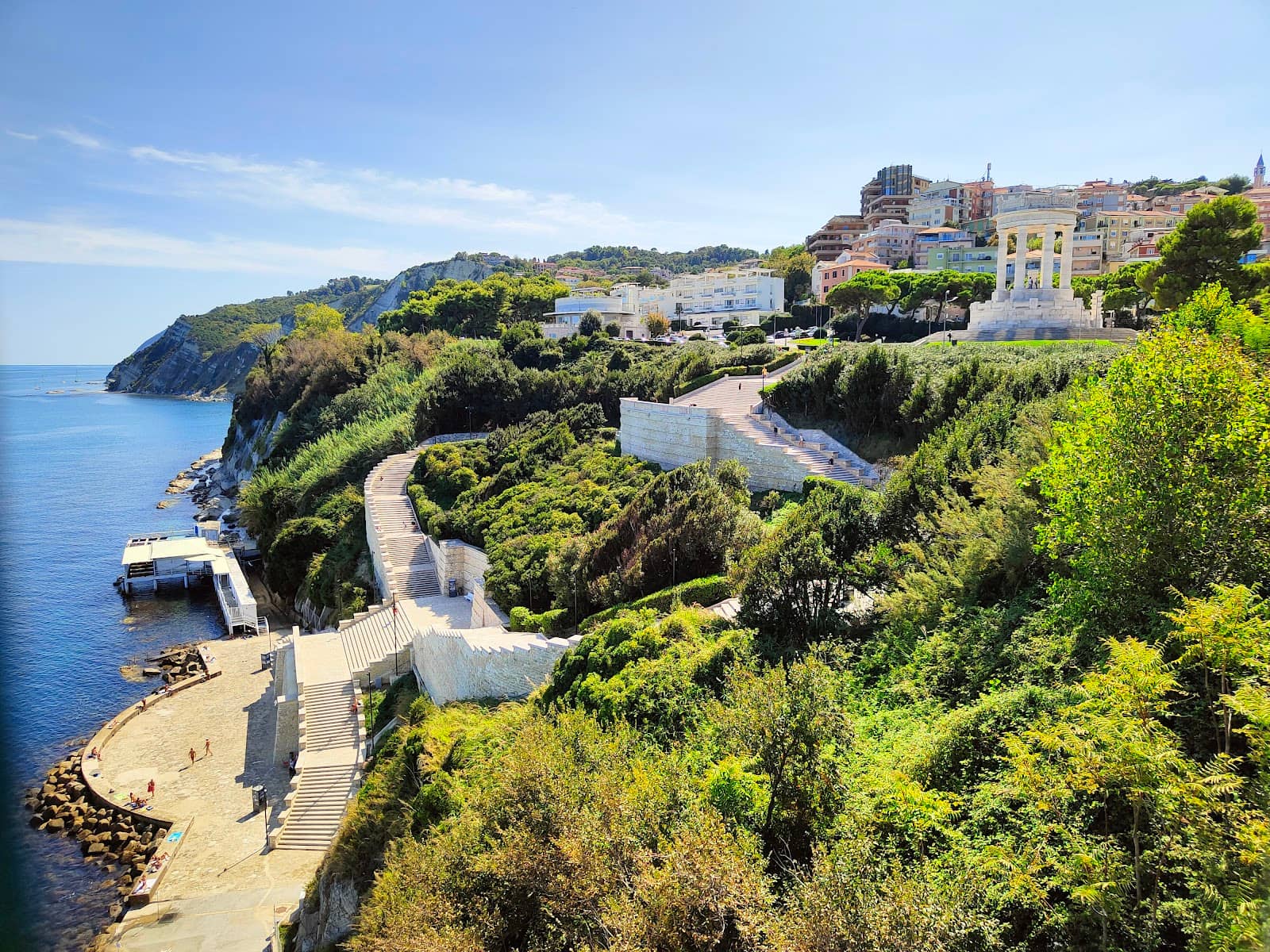 Grand Staircase to the Beach