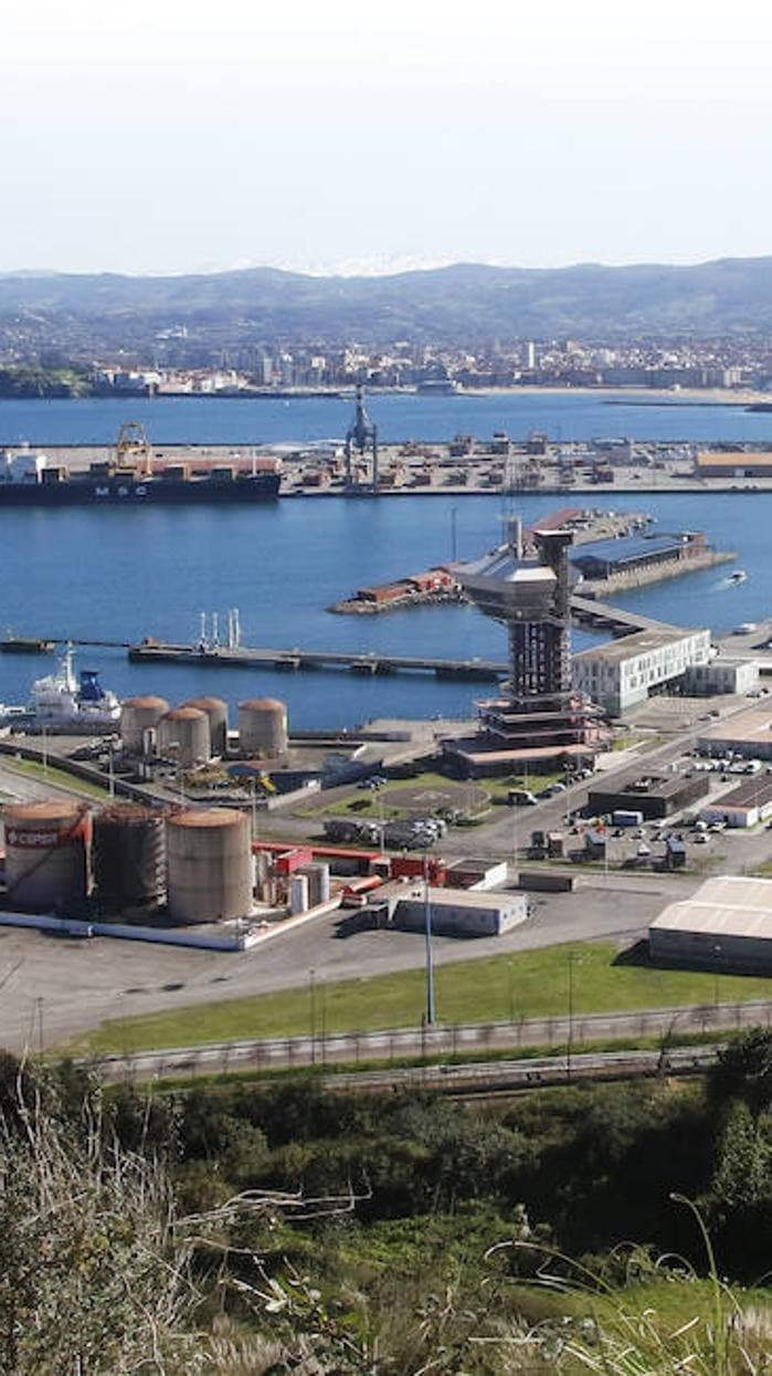 Puerto de El Musel - Image 1