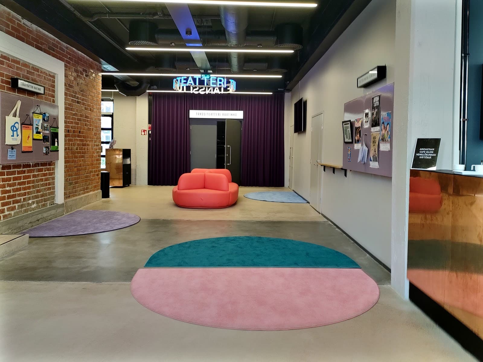 Tikkurila Silk Factory area - Image 1