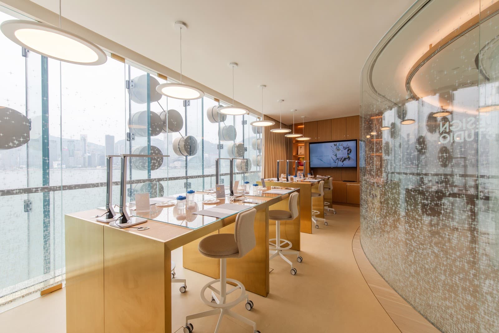 Hong Kong Museum of Jewelry Art - Image 1