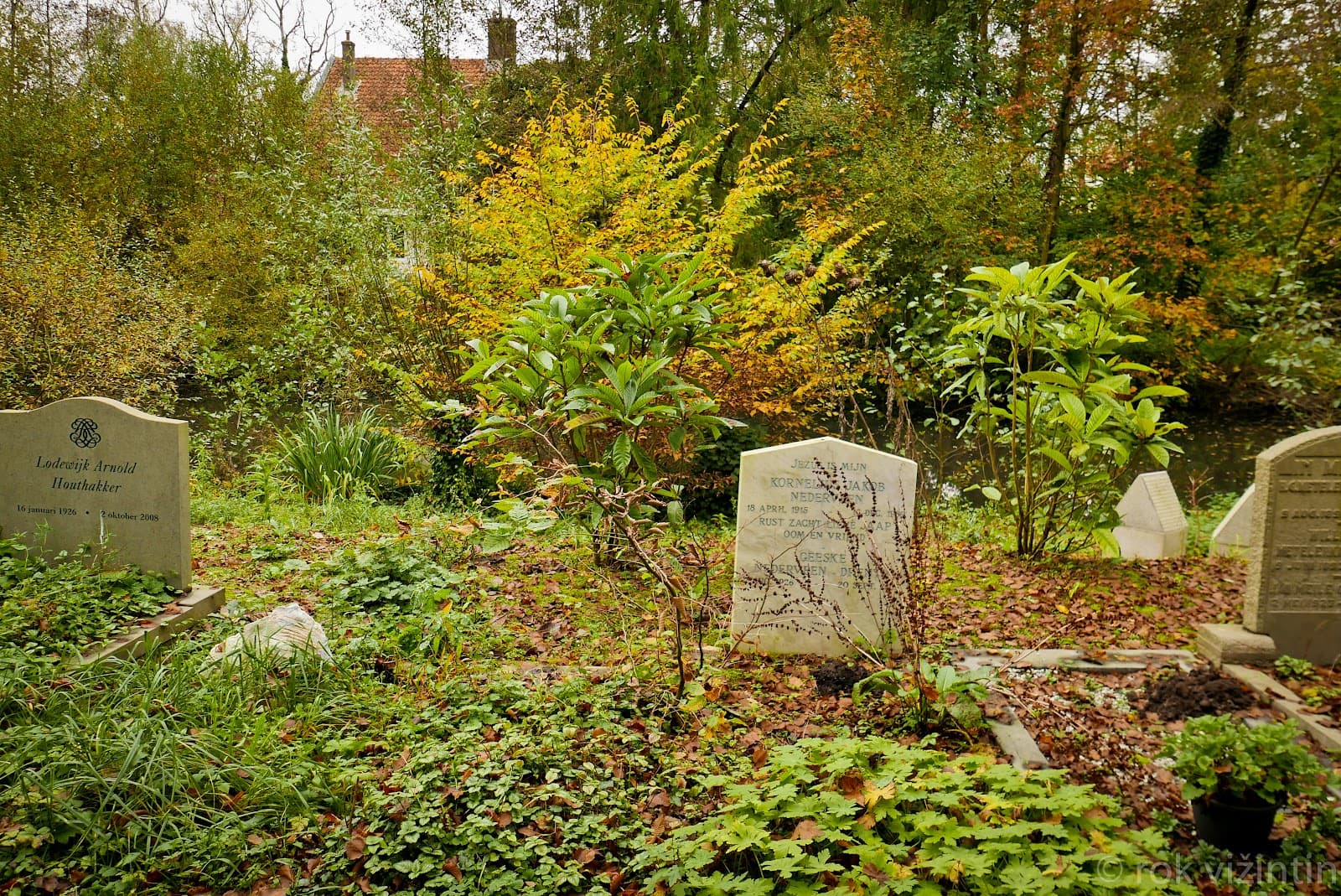 Zorgvlied Cemetery - Image 1